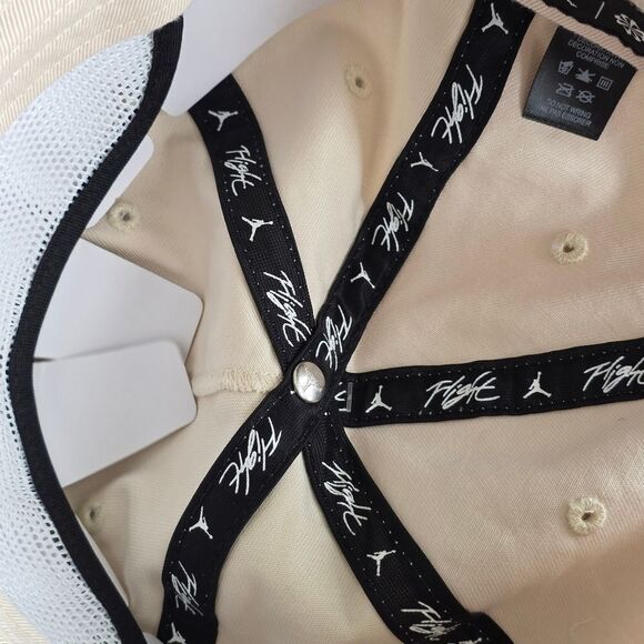 Nike Air Jordan Hat Flight Pro Strap 5-Panel Beige White Adjustable Cap Size M/L - Picture 7 of 12